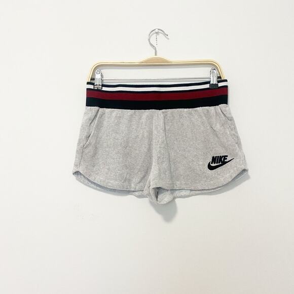 Nike Gray & Maroon Terry Shorts Size Small - Picture 1 of 5